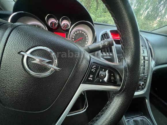 KİRAZOĞLU OTOMOTİV// HATASIZ ÇELİK SİBOPLU 2015 MODEL OPEL ASTRA