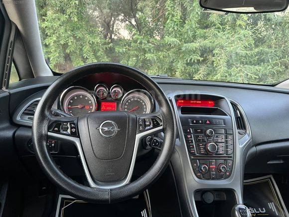 KİRAZOĞLU OTOMOTİV// HATASIZ ÇELİK SİBOPLU 2015 MODEL OPEL ASTRA