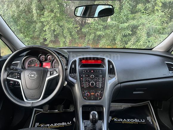 KİRAZOĞLU OTOMOTİV// HATASIZ ÇELİK SİBOPLU 2015 MODEL OPEL ASTRA