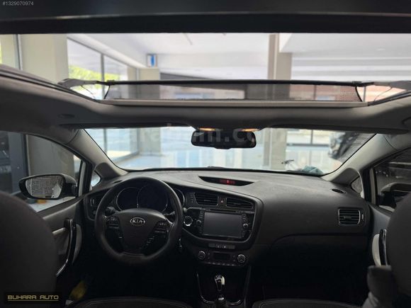 -BUHARA AUTO- KİA CEED CONCEPT PLUS CAM TAVAN HATASIZ 111.000 KM