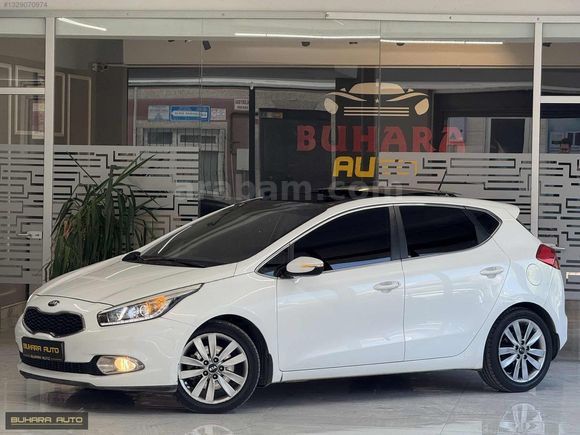-BUHARA AUTO- KİA CEED CONCEPT PLUS CAM TAVAN HATASIZ 111.000 KM