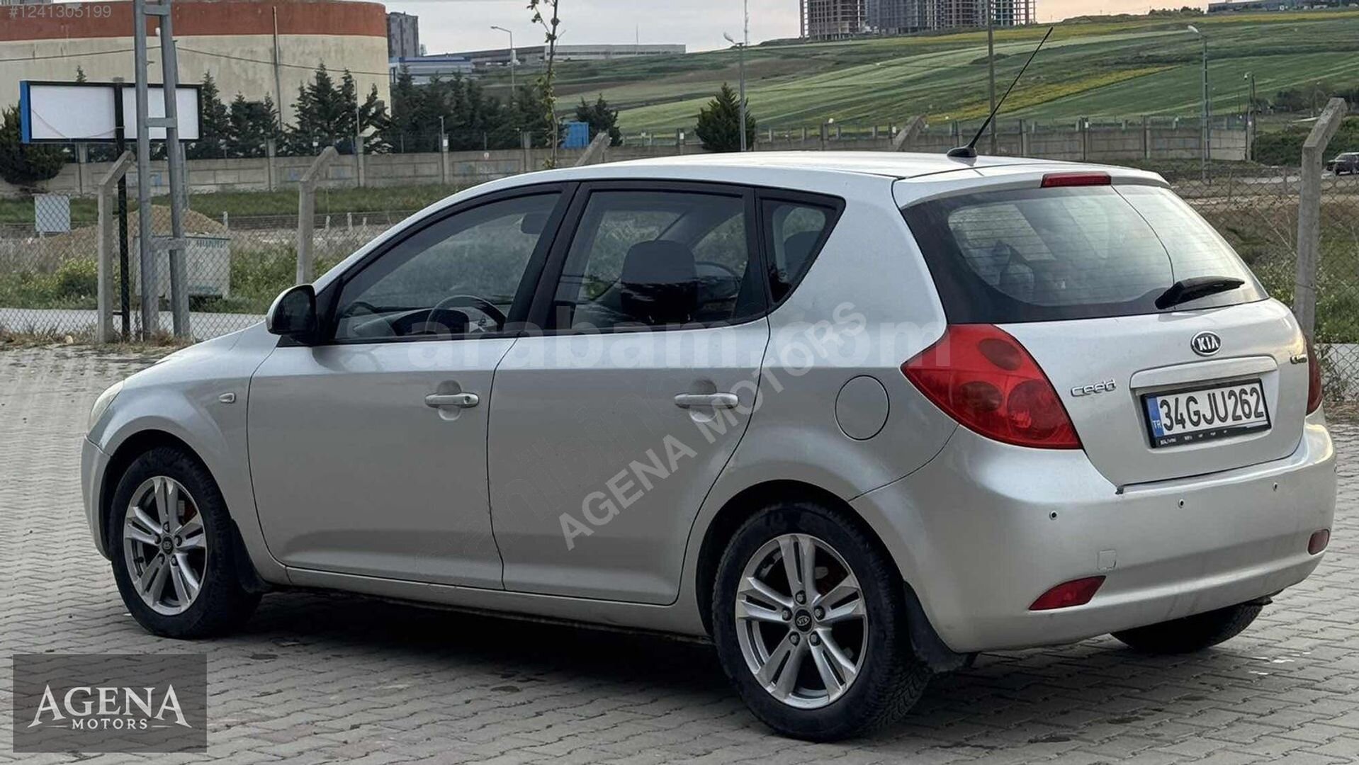 Galeriden Kia Ceed 1.6 CRDi Motion 2009 Model İstanbul 265.000 km Gri 5