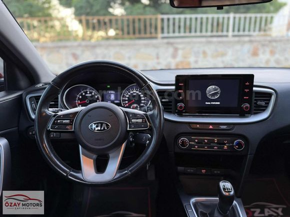 2020 MODEL KIA CEED 1.4 COOL TEKNO 74.000 KM