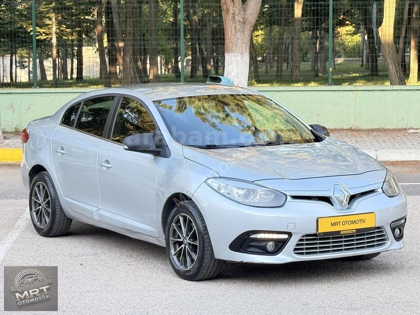 Galeriden Renault Fluence 1.5 dCi Touch Plus 2015 Model Isparta 300.000 km Gri 4