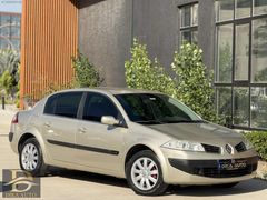 124.000KM'DE STARTSTOP KLİMALİ OTOMATİK CAM ÇELİK JANT BLUETHOTH