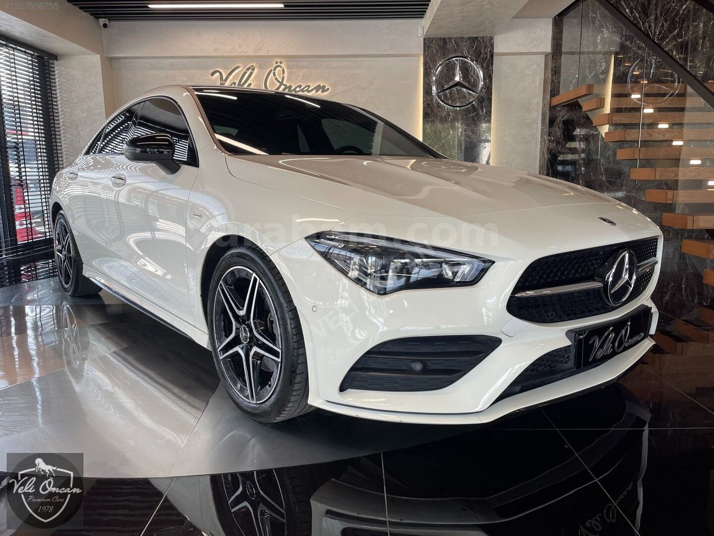 Galeriden Mercedes - Benz CLA 200 AMG+ 4Matic 2022 Model Konya 20.000 km Beyaz 1