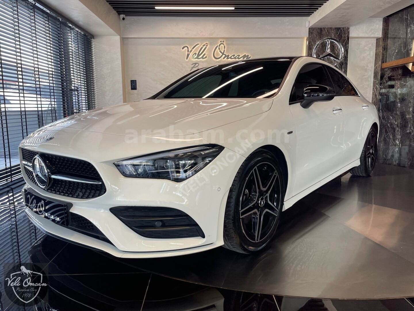 Galeriden Mercedes - Benz CLA 200 AMG+ 4Matic 2022 Model Konya 20.000 km Beyaz 2