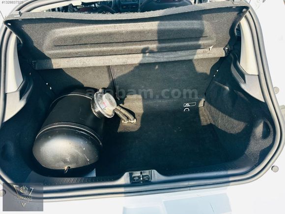 90.000KM KADIN ÖĞRETMENDEN