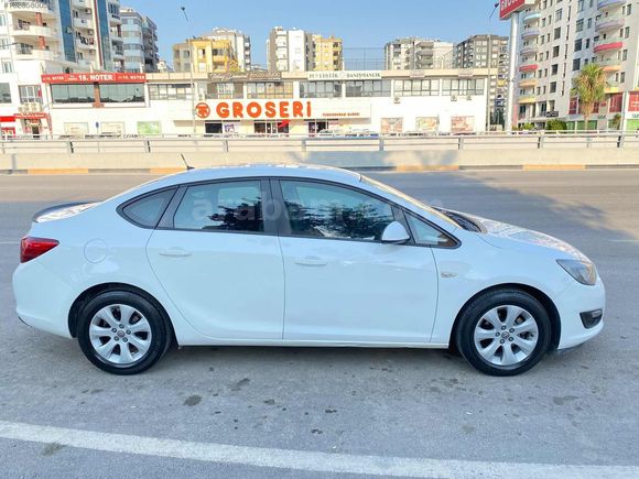 1.6 ASTRA HATASIZ AYARINDA 120 BİN KM