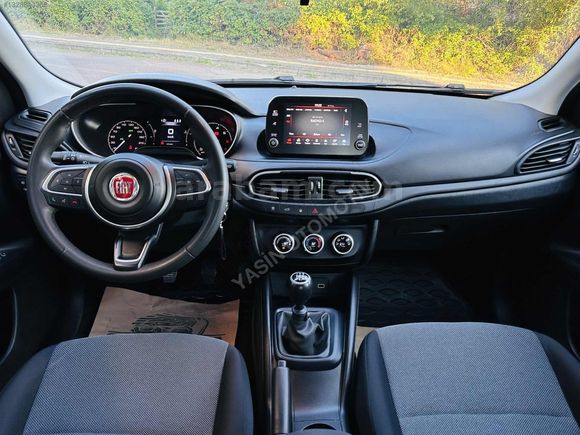 BOYASIZ HATASIZ 2023 EGEA 1.4 FİRE EASY PLUS 100.YIL 45.000 KMDE