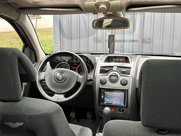 2004 CAM TAVAN MEGANE HATCHBACK 1.6 DEĞİŞENSİZ HATASIZ