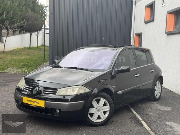 2004 CAM TAVAN MEGANE HATCHBACK 1.6 DEĞİŞENSİZ HATASIZ