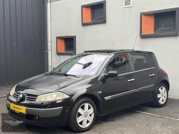 2004 CAM TAVAN MEGANE HATCHBACK 1.6 DEĞİŞENSİZ HATASIZ