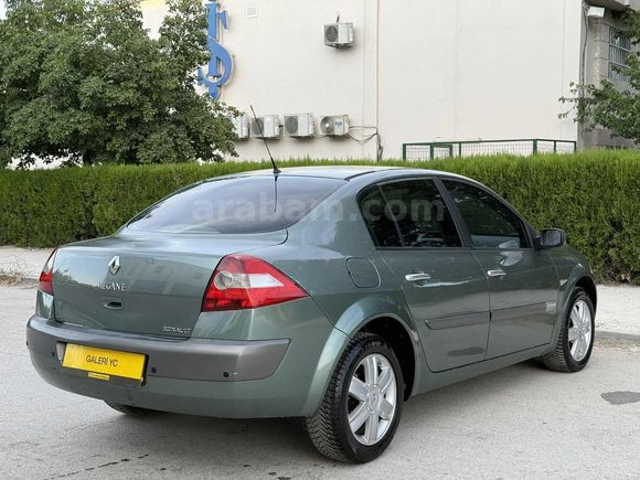 GALERİ YC 2005 MEGANE 1.6 16V DYNAMIQUE