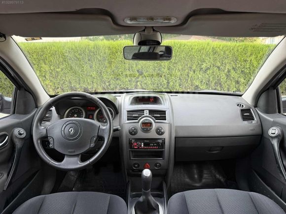 GALERİ YC 2005 MEGANE 1.6 16V DYNAMIQUE