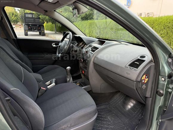 GALERİ YC 2005 MEGANE 1.6 16V DYNAMIQUE