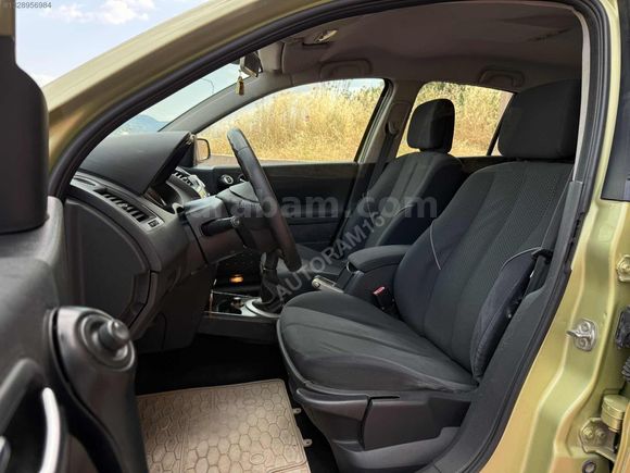 2005 RENAULT MEGANE DYNAMİQUE 1.6 16V 115 HP 173.000 KM