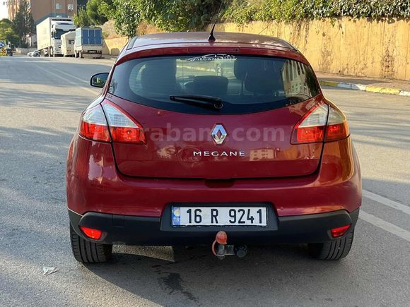 195 BİNDE FUL BAKIMLI FUL DONANIMLI MEGAN 3