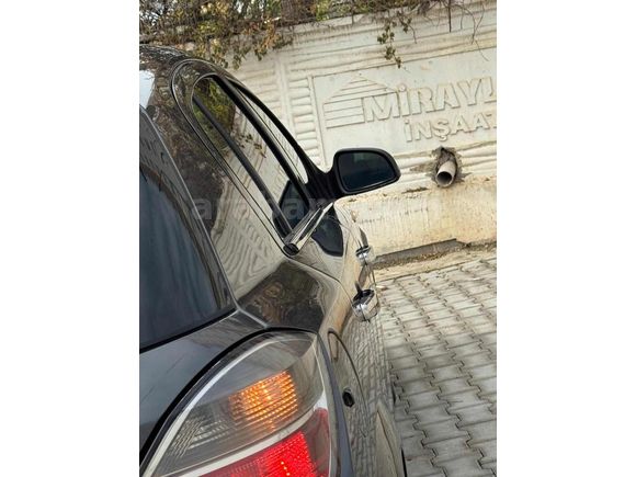 ASTRA+EFSANE+SOLUKSUZ+BAKIMLI+MANUEL+AİLE ARACI