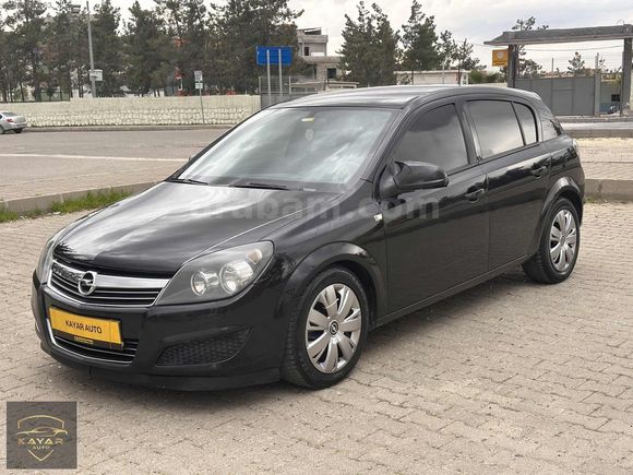 KAYAR AUTO`dan 2012 MODEL HATASIZ BOYASIZ OPEL ASTRA