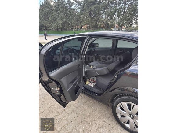 KAYAR AUTO`dan 2012 MODEL HATASIZ BOYASIZ OPEL ASTRA