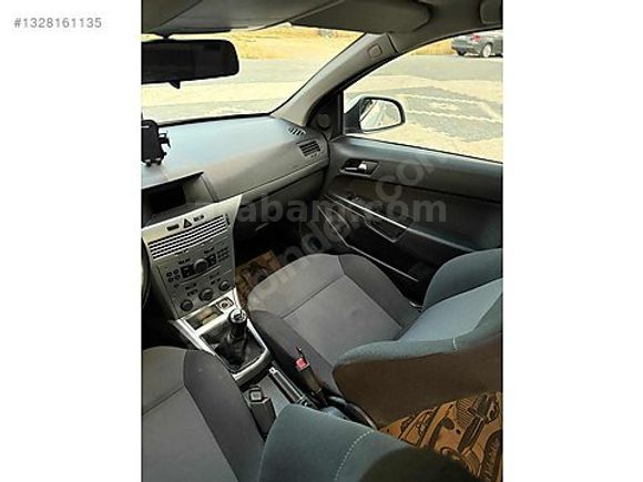 RE İS TEN 2013 MODEL HATASIZ 210 BİN KM LPG GARAJ ARABASI
