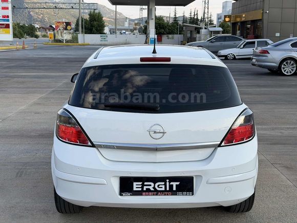 ERGİT'TEN 2013 OPEL ASTRA 1.6 LPG'li 186 binde ESSENTİA