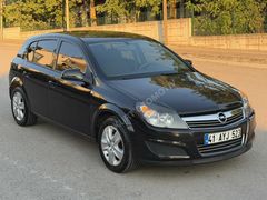 98 BİNDE ASTRA 1.6 OTOMATİK HATASİZ BOYASİZ KARTA TAKSİT İMKANİ