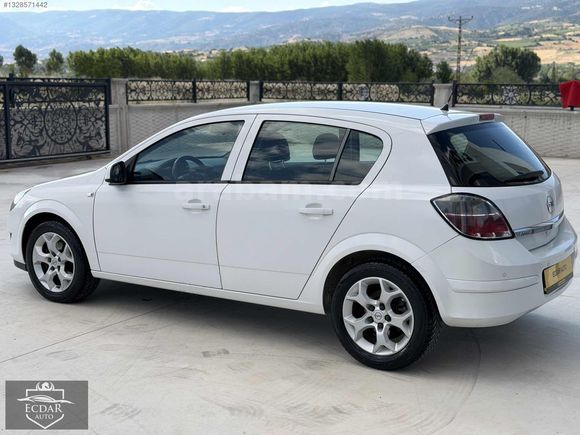 2013 MODEL / ASTRA / 149 BİN KM / OTOMATİK / DEĞİŞENSİZ