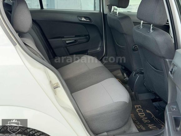 2013 MODEL / ASTRA / 149 BİN KM / OTOMATİK / DEĞİŞENSİZ