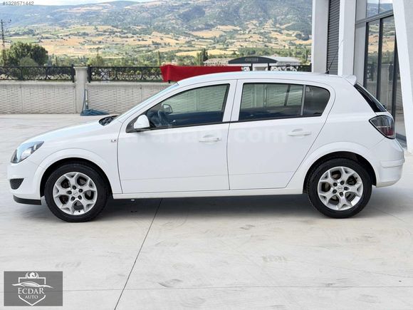 2013 MODEL / ASTRA / 149 BİN KM / OTOMATİK / DEĞİŞENSİZ