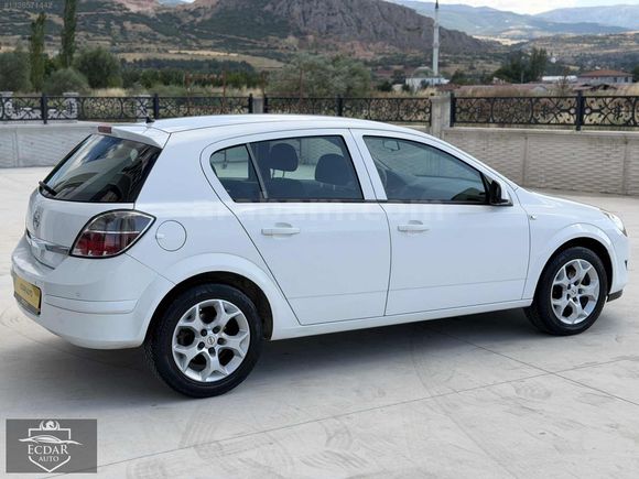 2013 MODEL / ASTRA / 149 BİN KM / OTOMATİK / DEĞİŞENSİZ