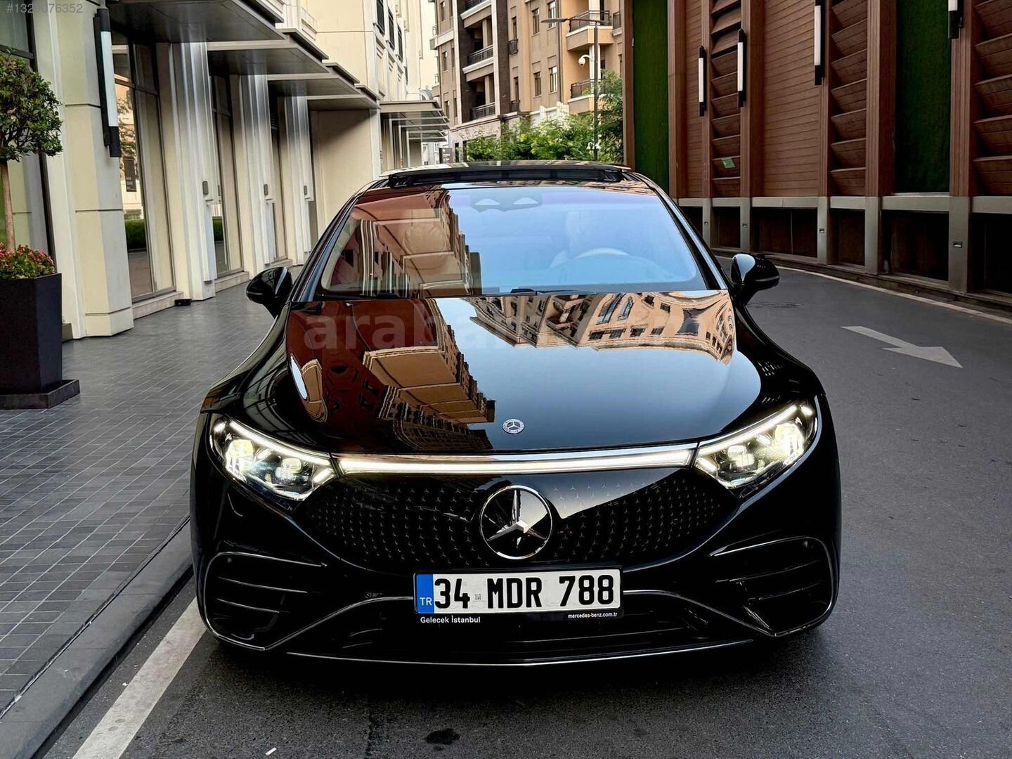 Galeriden Mercedes - Benz EQS 450+ 2024 Model İstanbul 30.000 km Siyah 2