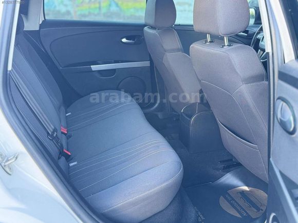 NAİL OTOMOTİV DEN 2012 HATASIZ 1.6 TDI COPA PLUS 215.00 KM