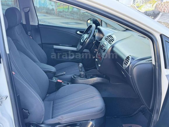 NAİL OTOMOTİV DEN 2012 HATASIZ 1.6 TDI COPA PLUS 215.00 KM
