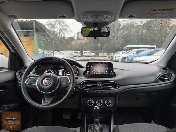 2022 MODEL HATASIZ BOYASIZ TRAMERSİZ 99.000 KM