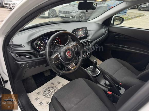 2022 MODEL HATASIZ BOYASIZ TRAMERSİZ 99.000 KM