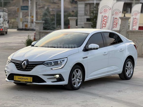 HANÇER OTODAN KUSURSUZ MEGAN
