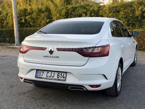 İlk elden kazasız servis bakımlı az kullanılmış acil