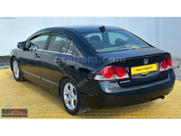 BAKIMLI TEMİZ HONDA CIVIC