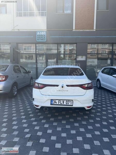 Galeriden Renault Megane 1.5 Blue DCI Touch 2020 Model Kayseri 194.000 km Beyaz
