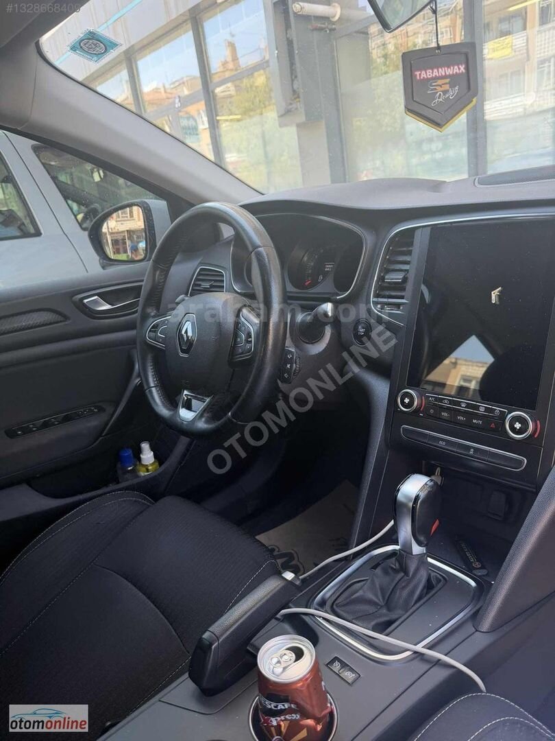 Galeriden Renault Megane 1.5 Blue DCI Touch 2020 Model Kayseri 194.000 km Beyaz 6