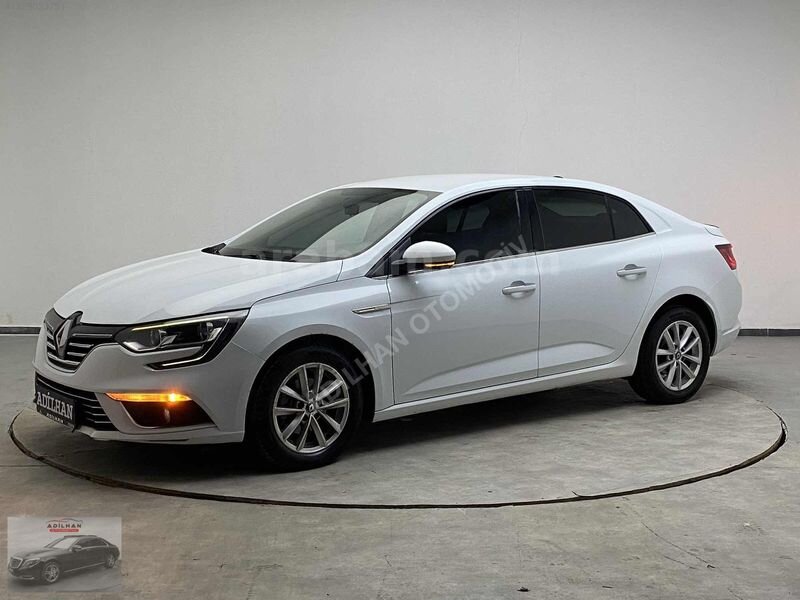 Galeriden Renault Megane 1.5 Blue DCI Touch 2019 Model Ankara 170.000 km Beyaz