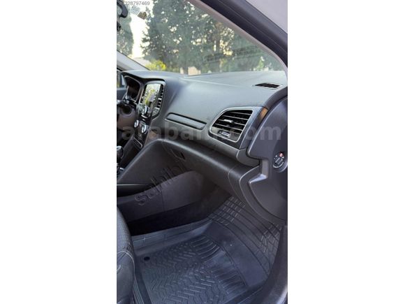MEGANE 4 HATASIZ K.KARTINA TAKSİT 12