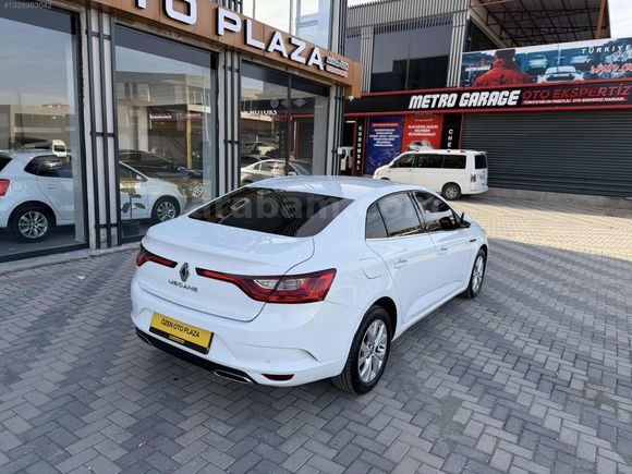 2021 Model RENAULT MEGAN 1.5 Dizel otomatik 162 Bin km de