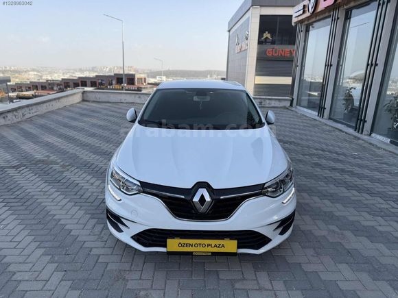 2021 Model RENAULT MEGAN 1.5 Dizel otomatik 162 Bin km de