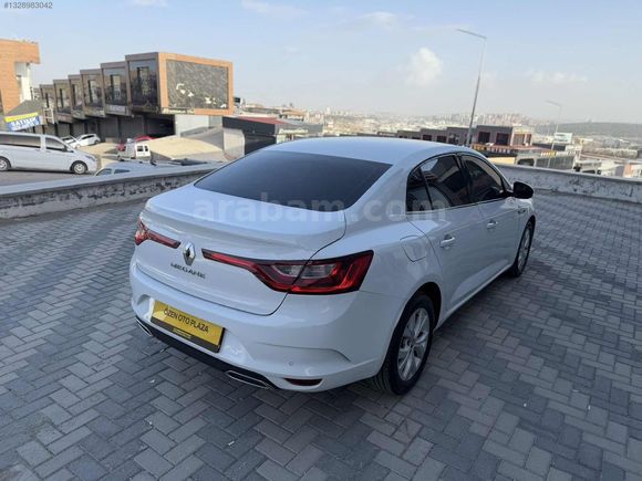 2021 Model RENAULT MEGAN 1.5 Dizel otomatik 162 Bin km de