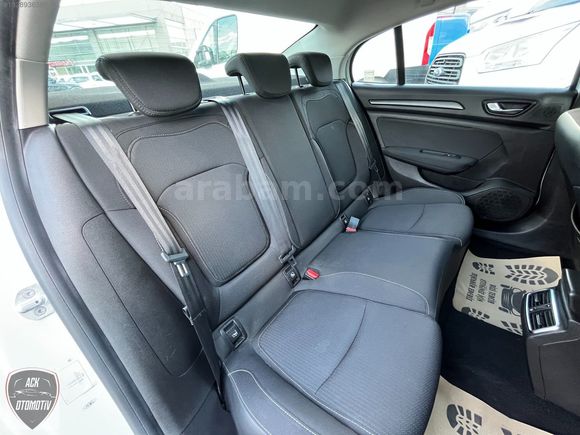 2021 RENAULT MEGANE 1.5 BLUEDCİ TOUCH EDC MAKYAJLI GERİ GÖRÜŞ