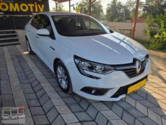Megane Sedan 1.5 BluedCi Touch EDC KM 77 BİNDE BOYASIZ TRAMERSİ