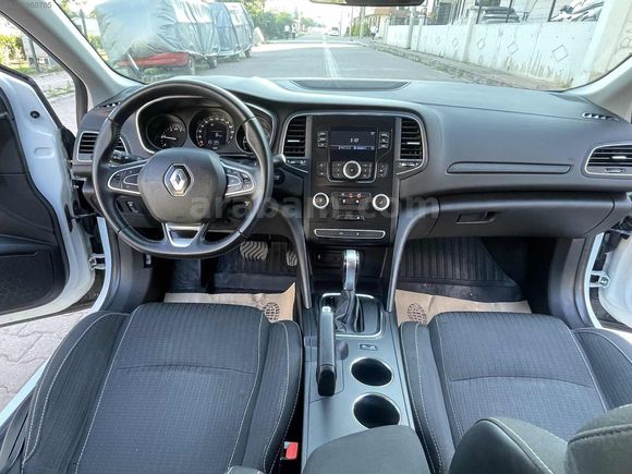 2020 MODEL 139 BİN KM DE FUL SERVİS BAKIMLI HATASIZ MEGANE